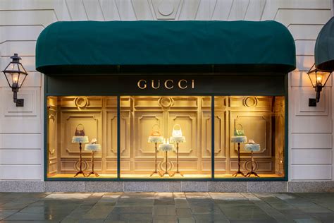 gucci store charleston|gucci in charleston sc.